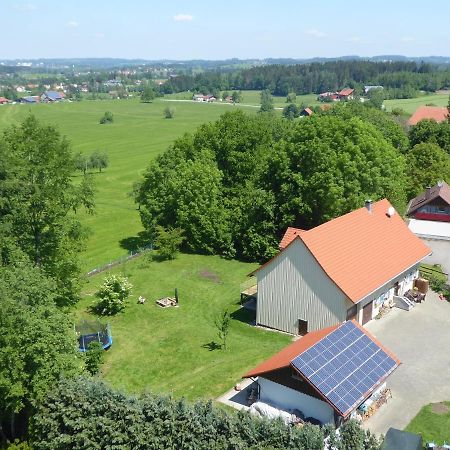 Landhof Zitzler Apartment Opfenbach Bagian luar foto